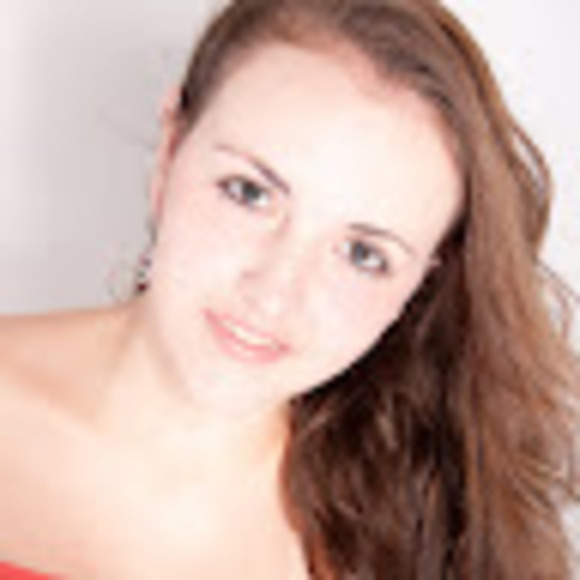 Meet your Posher, Natalia - Picture 1 of 1